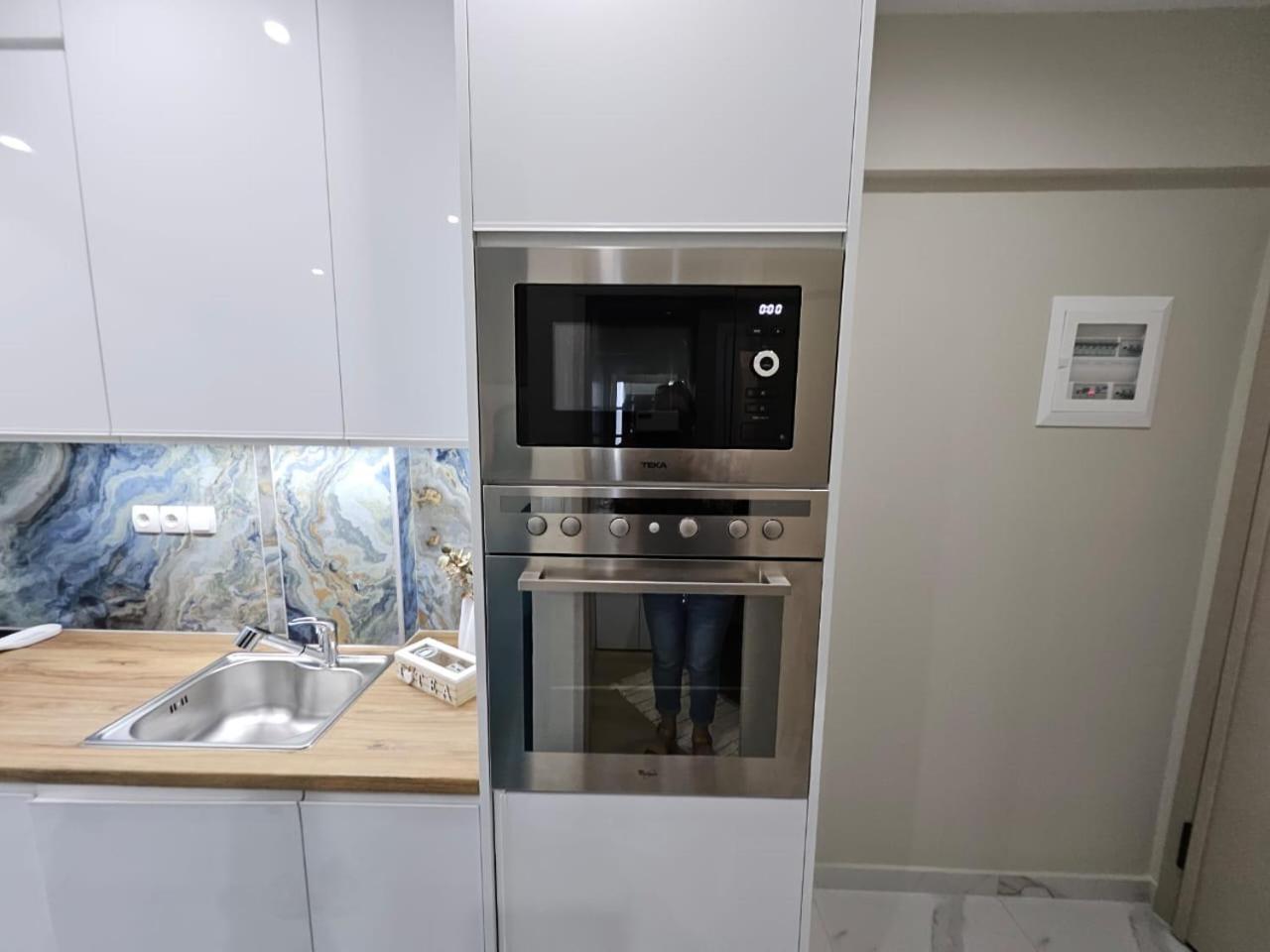 Agora Luxury Apartment 7 路特奇 外观 照片